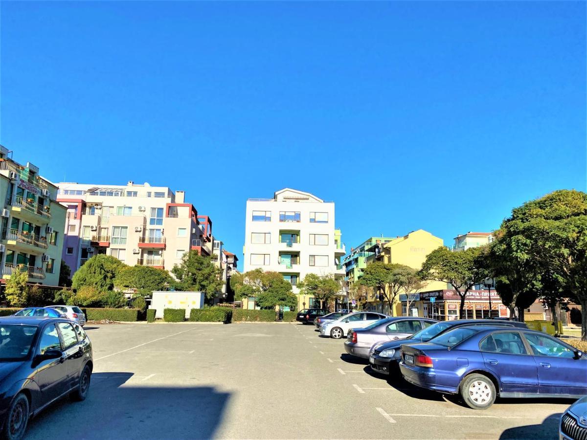 Botabara 312 Self Catering Beach Apartment Pomorie Exterior photo
