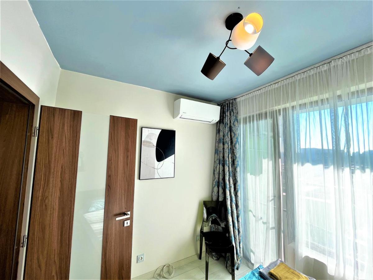 Botabara 312 Self Catering Beach Apartment Pomorie Exterior photo