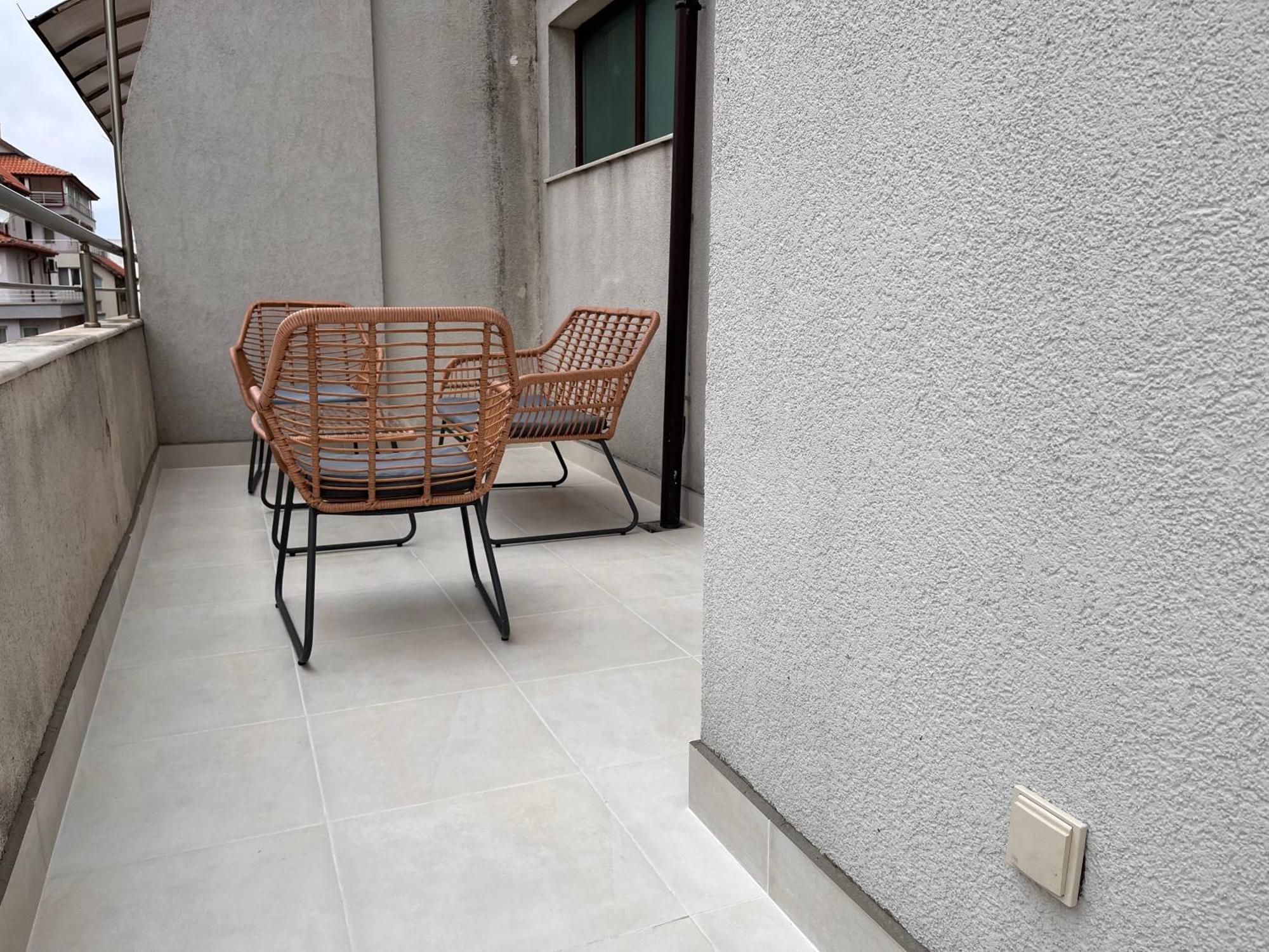 Botabara 312 Self Catering Beach Apartment Pomorie Exterior photo